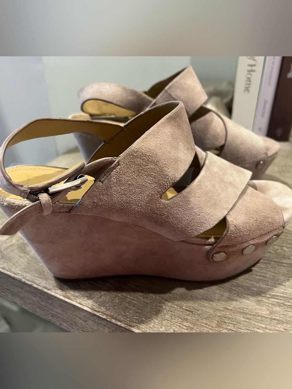 Marc Fisher Womens Suede Platform Wedge Sandals